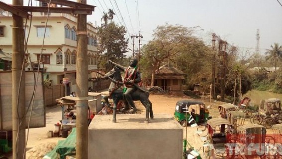 Deplorable condition of Netaji Statue : Patriotism finished after 23rd January 